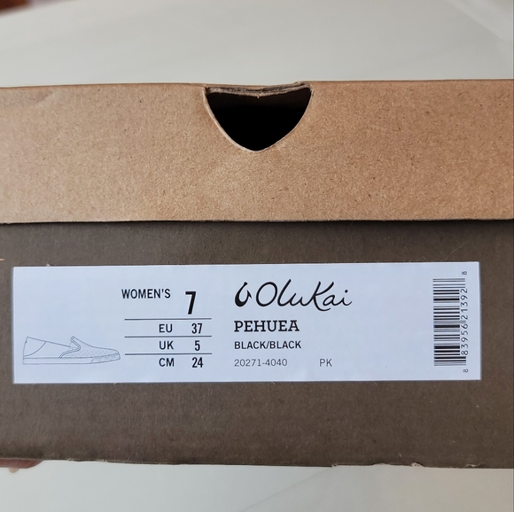 🆕️ Olukai Pehuea Slip On Shoes in Black - Picture 15 of 16
